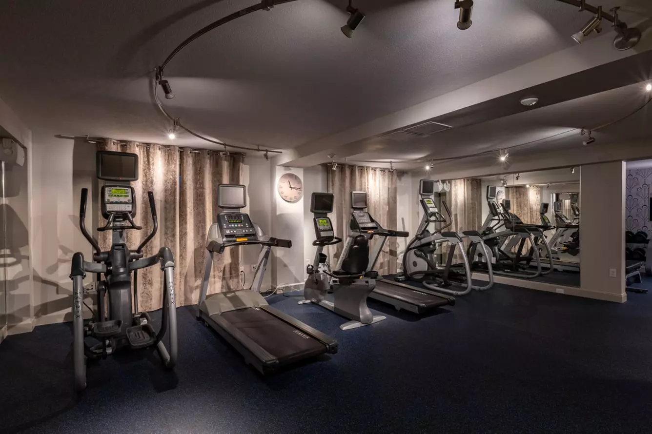 Member Pricing: 4-Star Hotel in Orlando Near Universal Boulevard 
