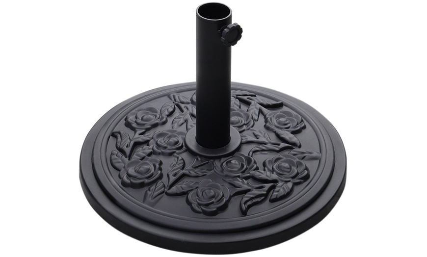 Image 4: Heavy-Duty Umbrella Base for Rotating Parasol in Four Styles