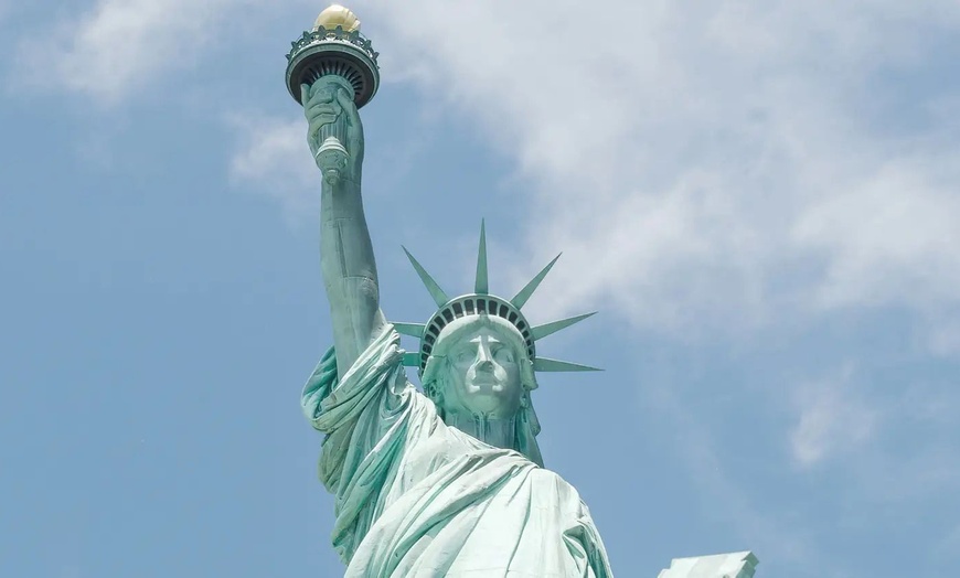 Image 3: Cityscape Serenity: Explore NYC's Iconic Views with Liberty Cruise