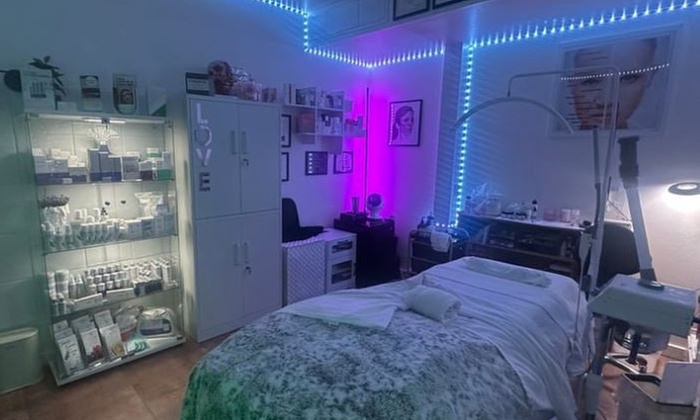 20, 40 or 60 Jeuveau Units for Smoother Skin & Custom Aesthetic Care
