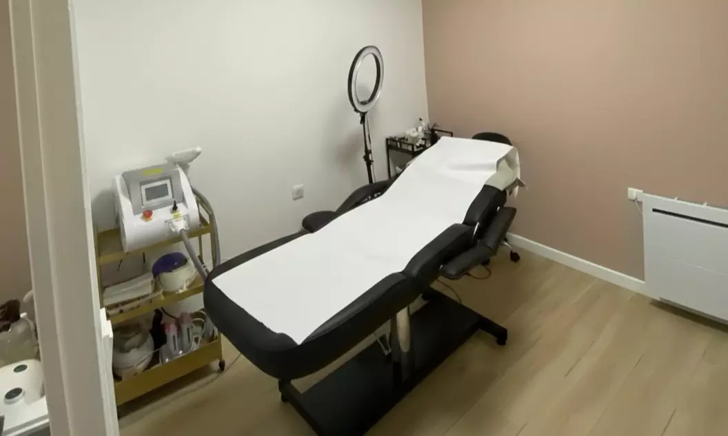 Massage relaxant avec soin du visage express en option à Cachan