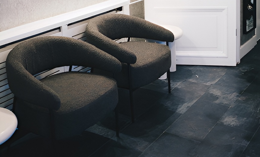 Image 5: Stralende wimpers en strakke wenkbrauwen: jouw beauty-upgrade wacht