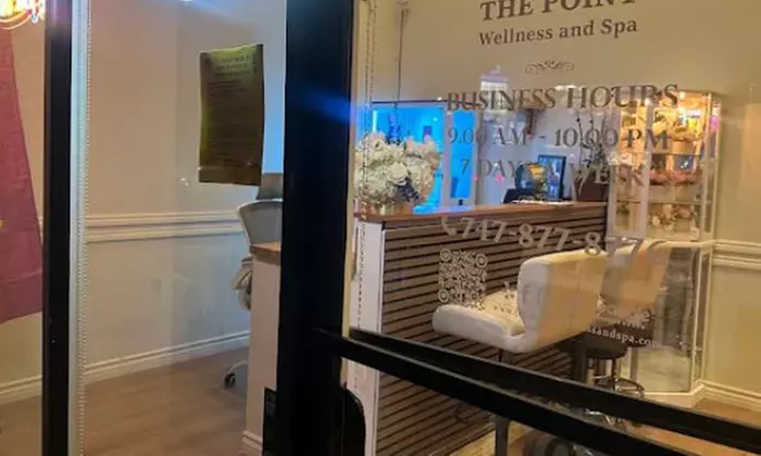 60, 90, or 120 Minutes Swedish, Thai, Combo, or Deep Tissue Massage