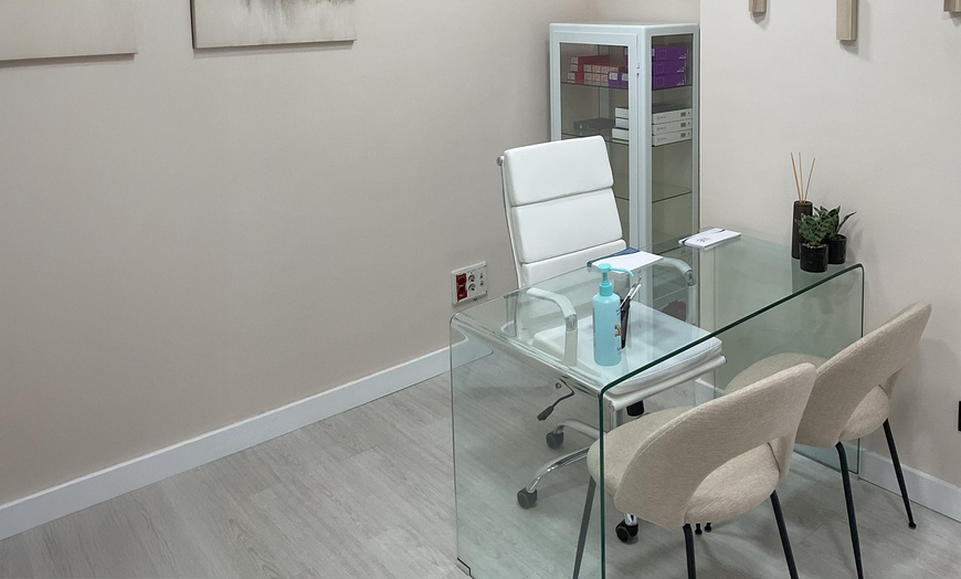 Image 5: Limpieza facial con tratamientos a elegir para 1 persona