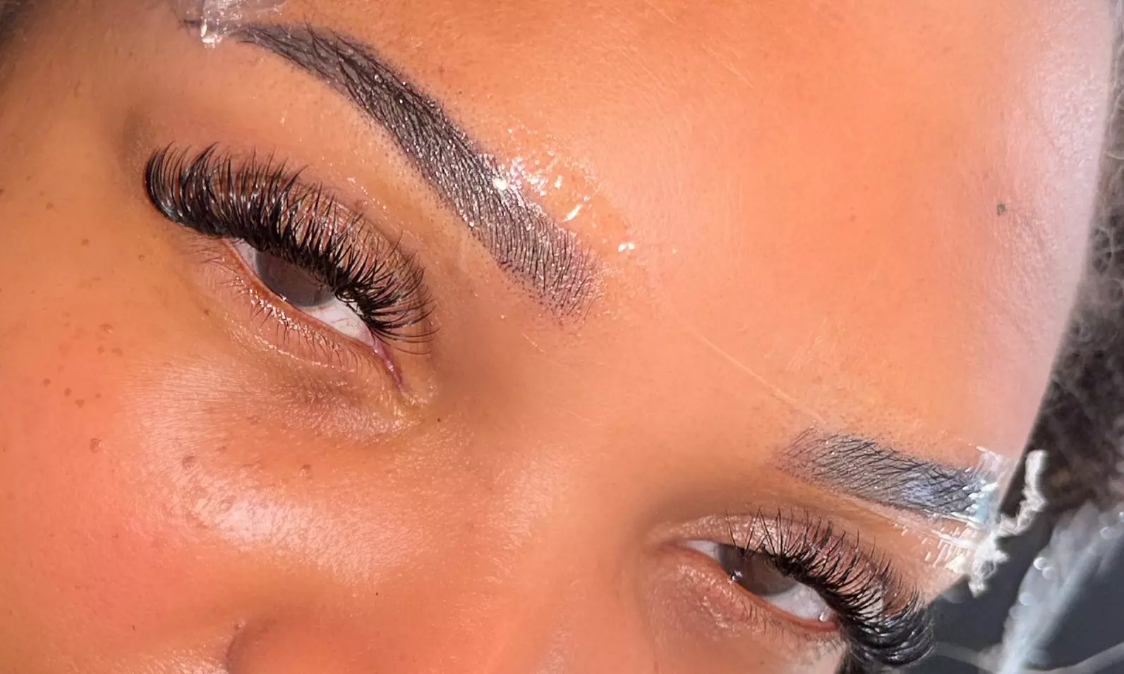 Enhance Your Look: One Ombré Powder Brows or Microshading Session