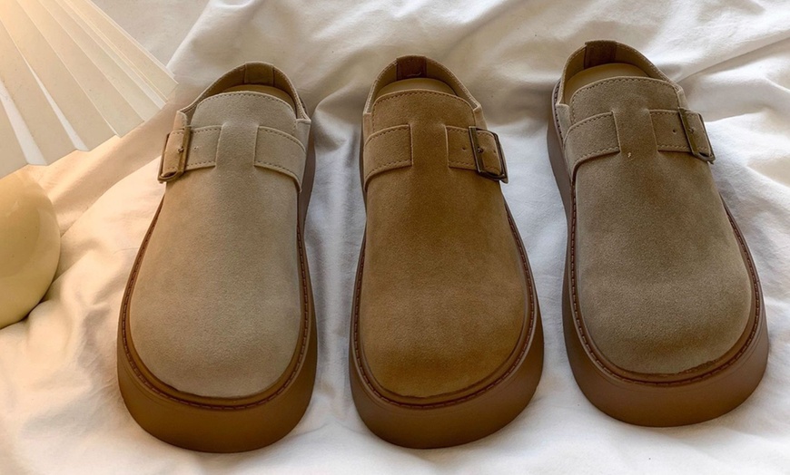 Image 6: Stylish Buckled Platform Loafers