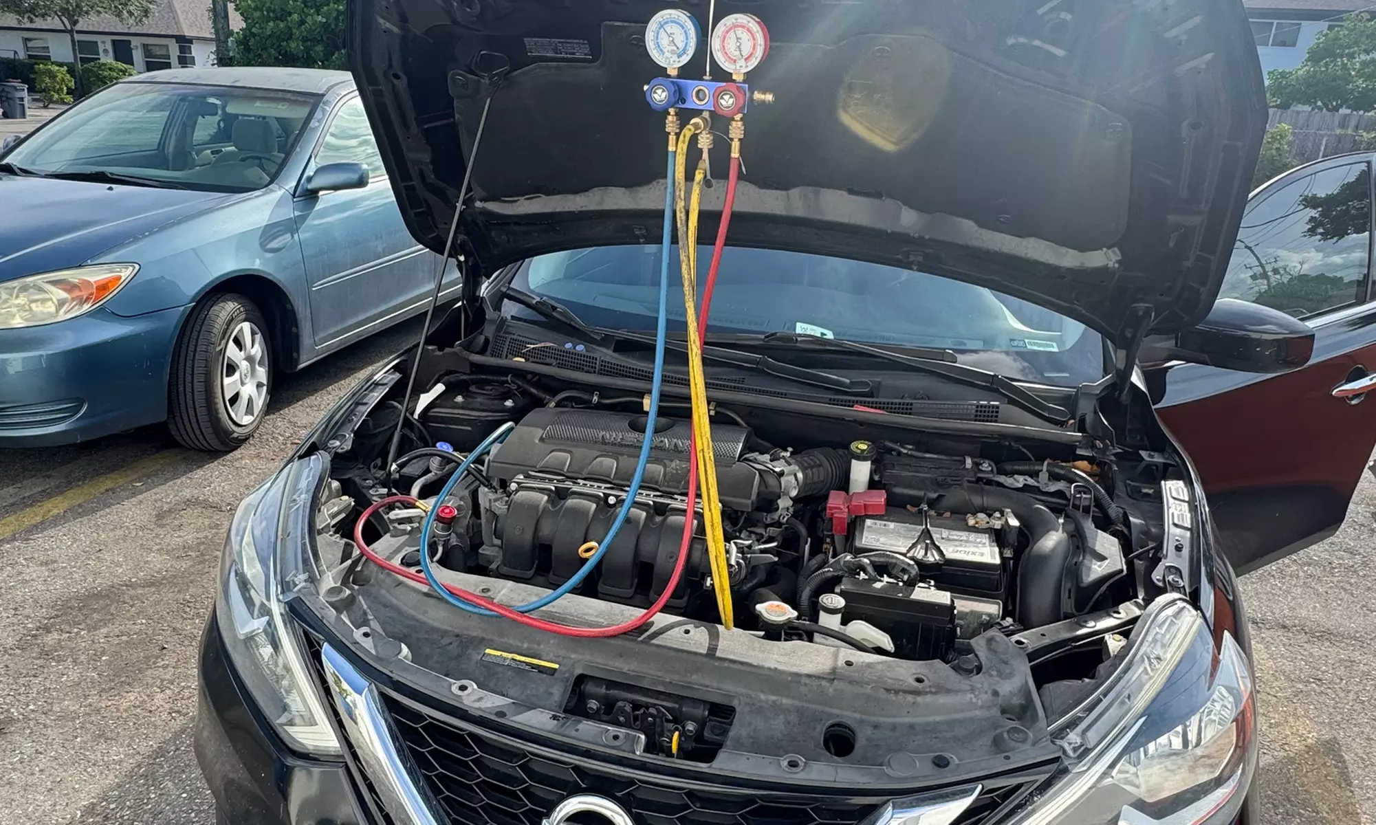 A/C R134 Recharge with UV-Die included Auto Air Conditioning