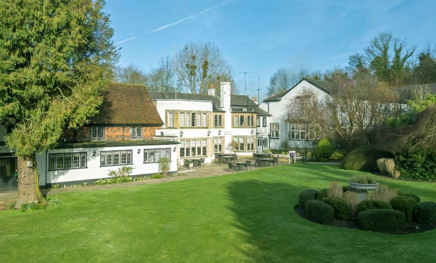 Image 2: Box Hill Surrey: Elegant 4* Stay with Breakfast & Dinner