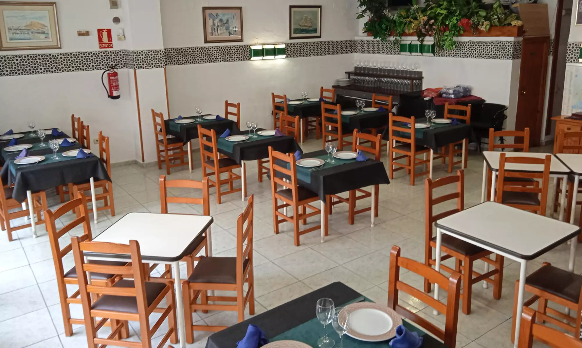 Menú de mariscada con vino en Restaurante Goyo