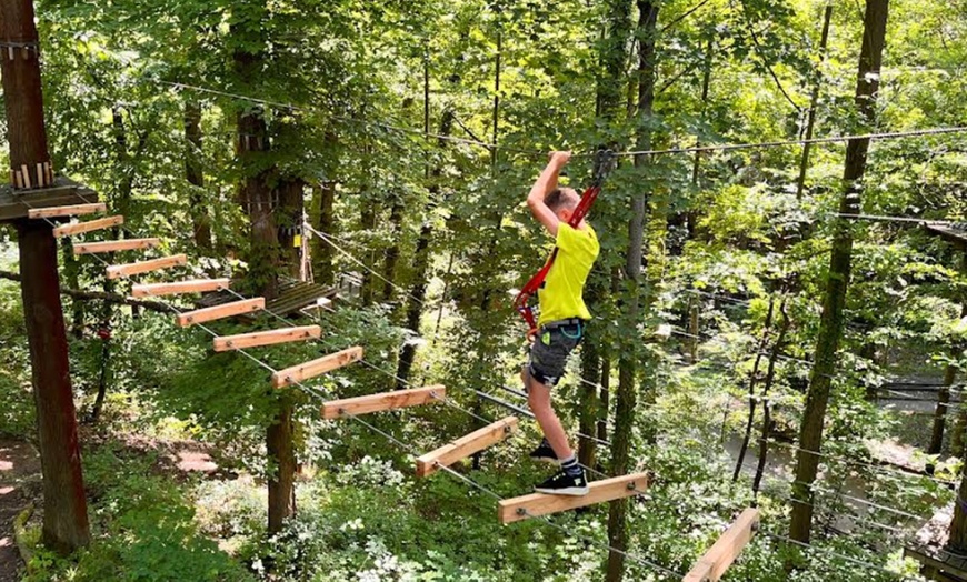 Image 1: Abenteuer in luftiger Höhe: Kletterpark-Erlebnis für bis zu 6 Personen