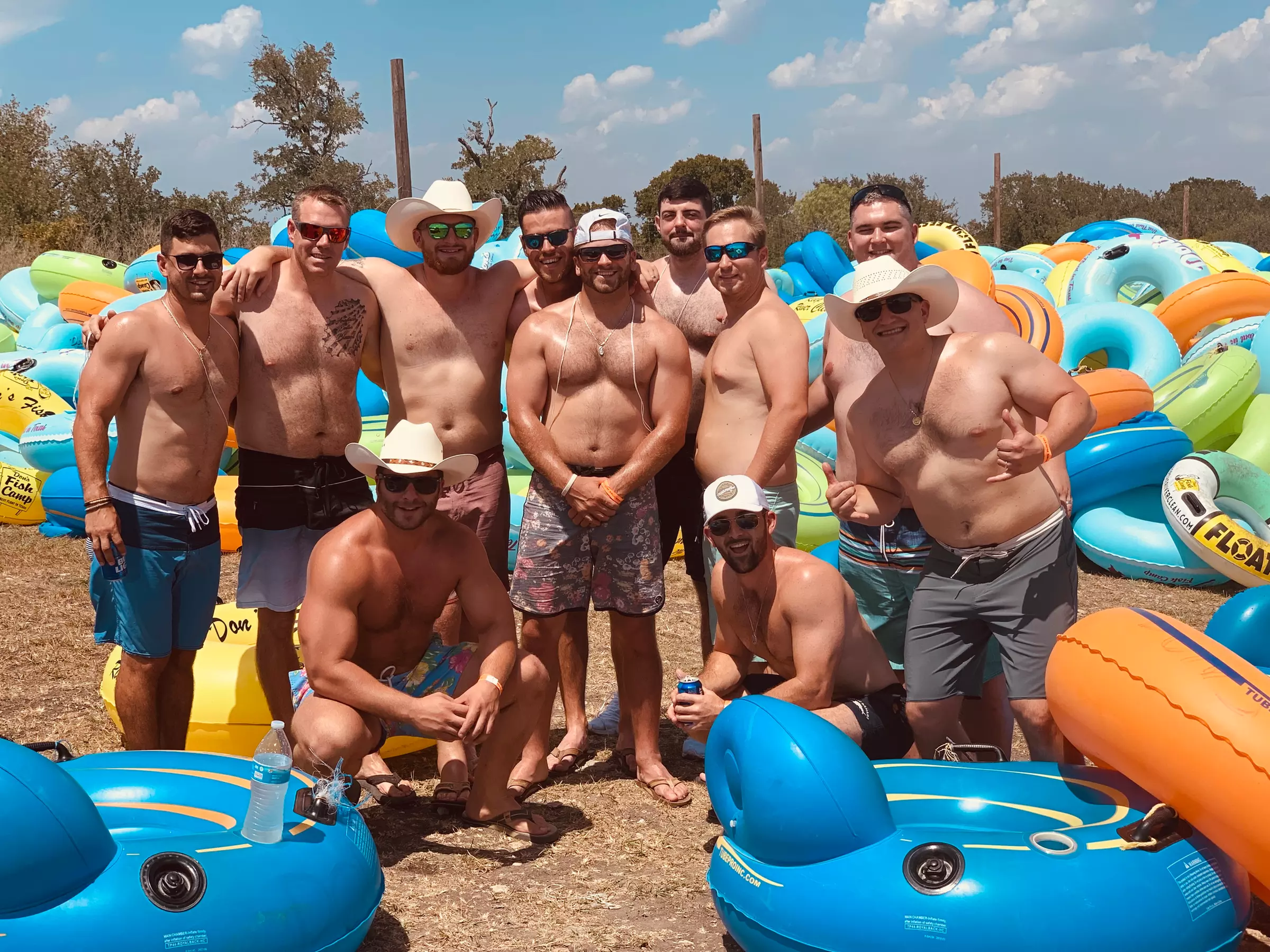 River Tubing Adventure with Transportation – San Marcos River