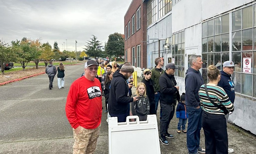 Image 8: Up to 33% Off Admission to Snowvana Seattle - October 17 - 19 