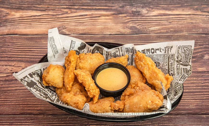 Image 9: Menú de hamburguesa con entrante, postre y bebida para 2 o 4 personas