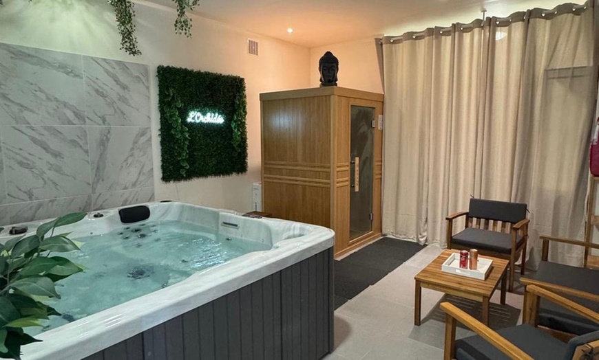Image 2: Pause détente : privatisez un spa pour vous ou à plusieurs