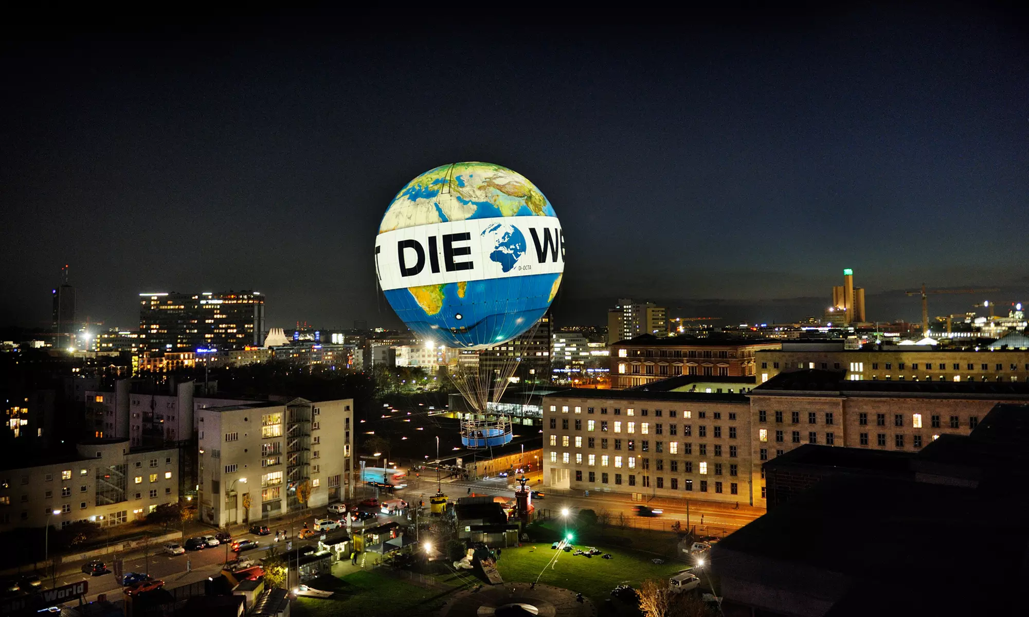 2 Tickets für WELTBALLON mit spektakulärem Panorama-Blick auf Berlin
