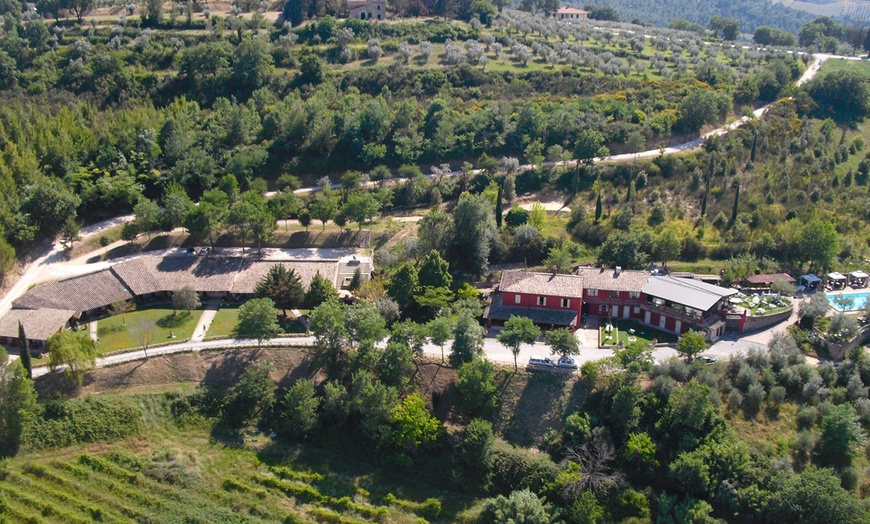 Image 4: Umbria, Bevagna: soggiorno con colazione o mezza pensione per 2 o 4