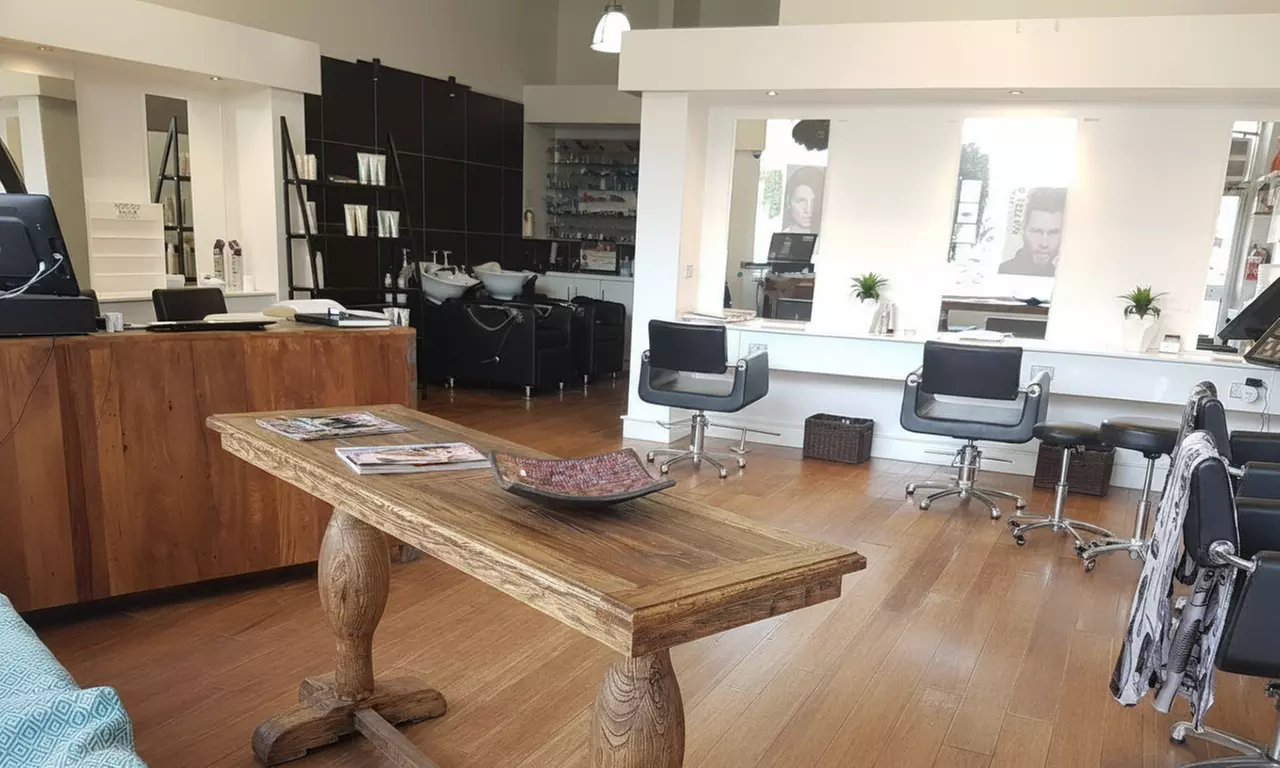 Transform Your Look: Foils, Balayage, Blow-Dry & Cold Botox - Up to 67% Off at Della Beauty - Image 4