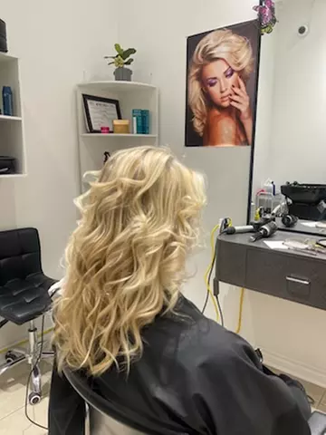 Achieve a New Look with Haircut, Conditioning, Highlight Options! 