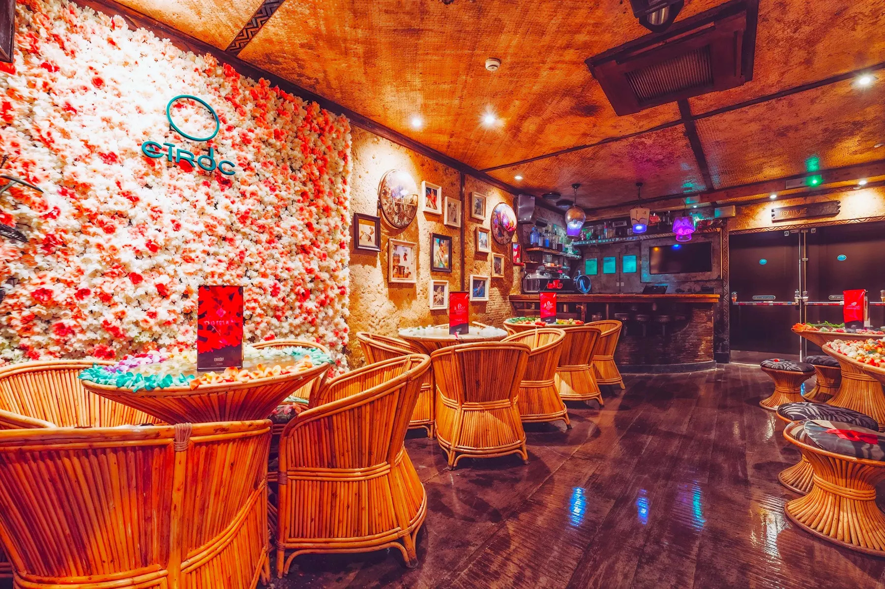 Enjoy One, Two, or Four Tropical Island-Inspired Tiki Cocktails at Reading Lola Lo (Up to 68% Off)