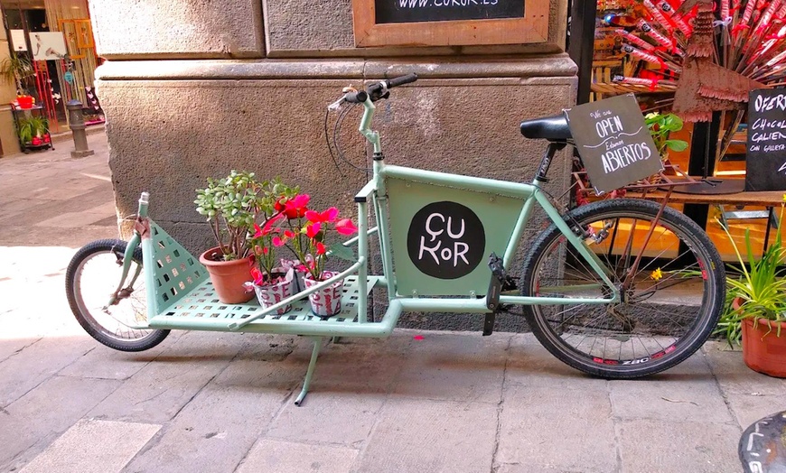 Image 8: Taller creativo de chocolate o caramelos artesanales de 2 horas