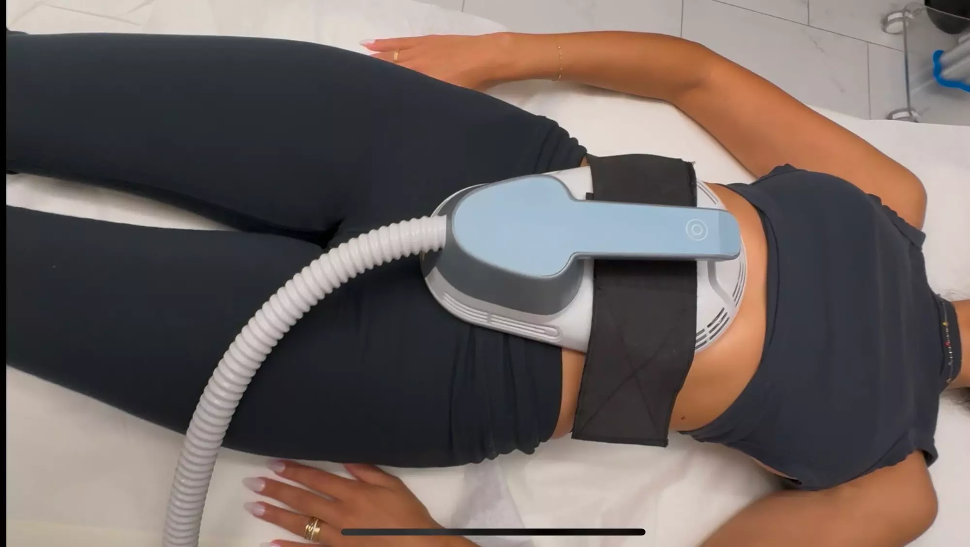 EMS Smart GYM for your ABS or BUTT with 1 or 3 sessions