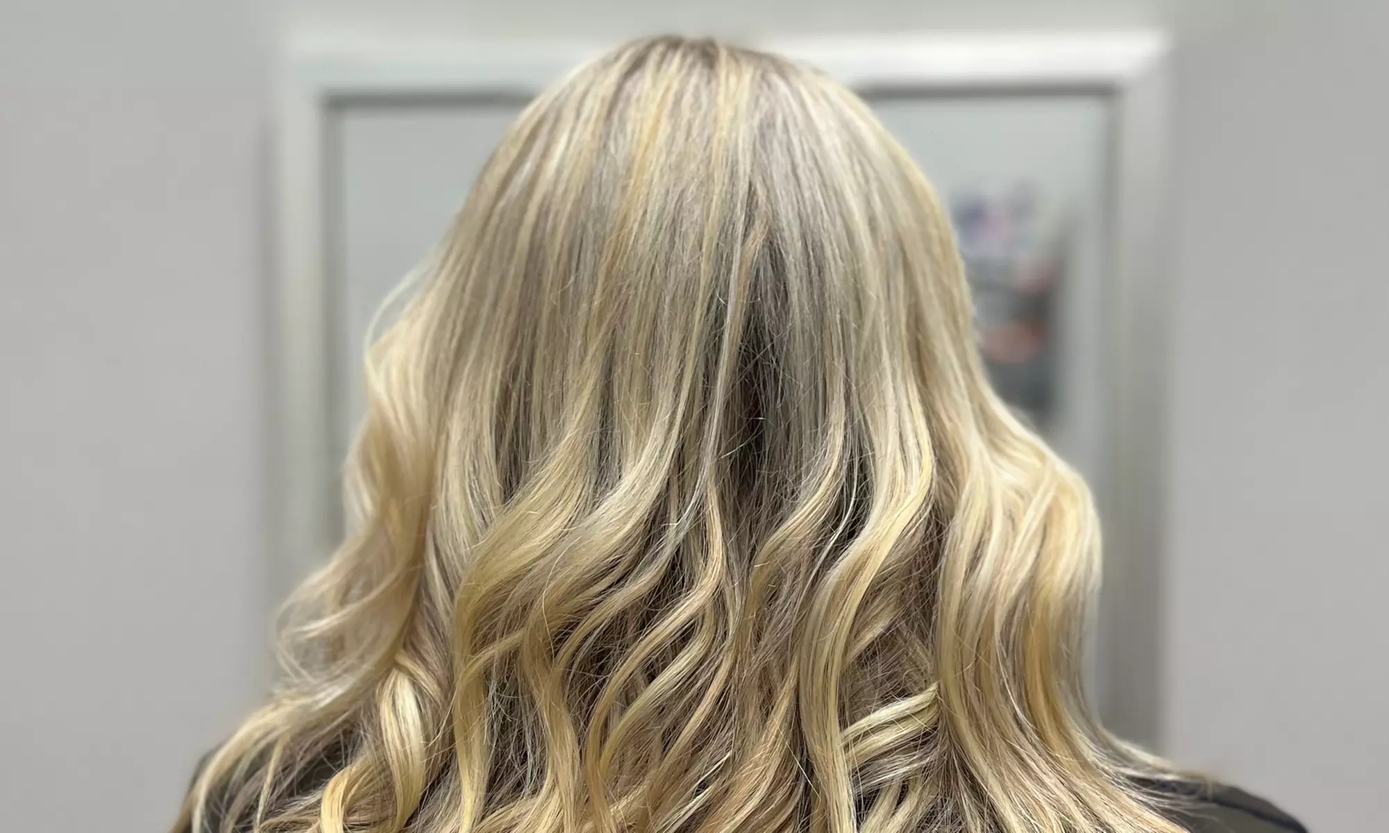Get Haircut, Condition & Blowdry + Single Process or Half Highlights
