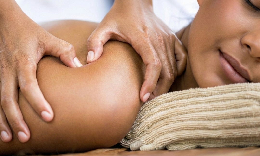 Targeted Relief: Indian Head, Sports, or Scapula Massages