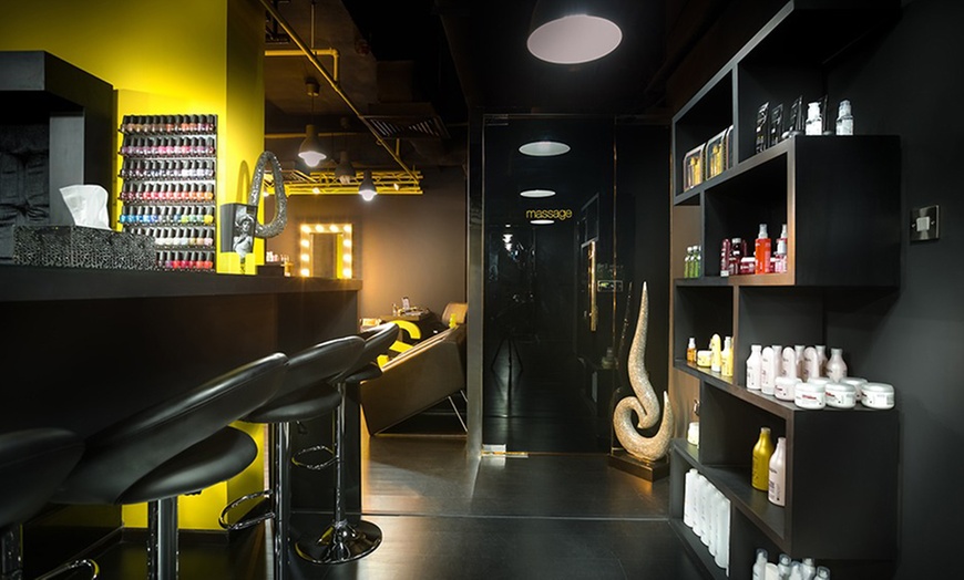 Image 3: Top-to-Bottom Treat: Mani-Pedi Combos with Hair Wash & Blow-dry