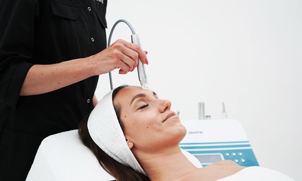 1 session - Deluxe Hydro Diamond Facial - SKINOVA Beauty and Laser Clinic