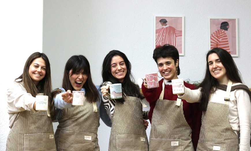 Image 19: Taller creativo de cerámica a elegir con bebida para 1, 2 o 4 personas