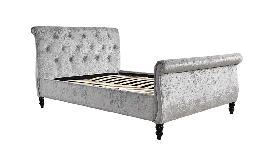 Image 3: Silver Crushed Velvet Bed