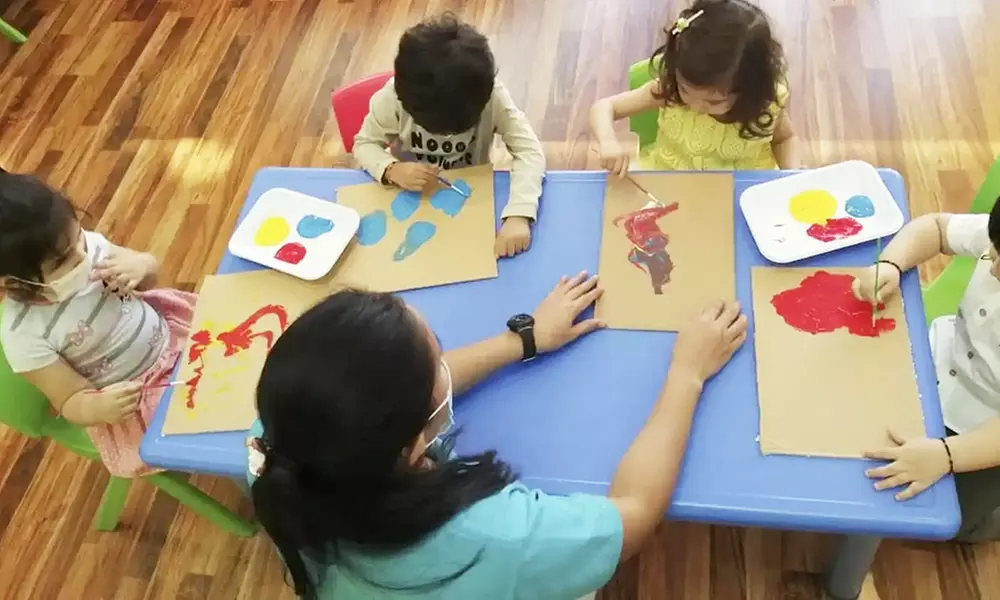 One or Two Hour Play Access + Painting & Arts & Crafts For Up to Two