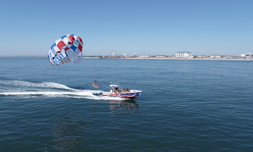 Image 5: Glide Solo, Paired or in Tandem with a Parasailing Adventure! 