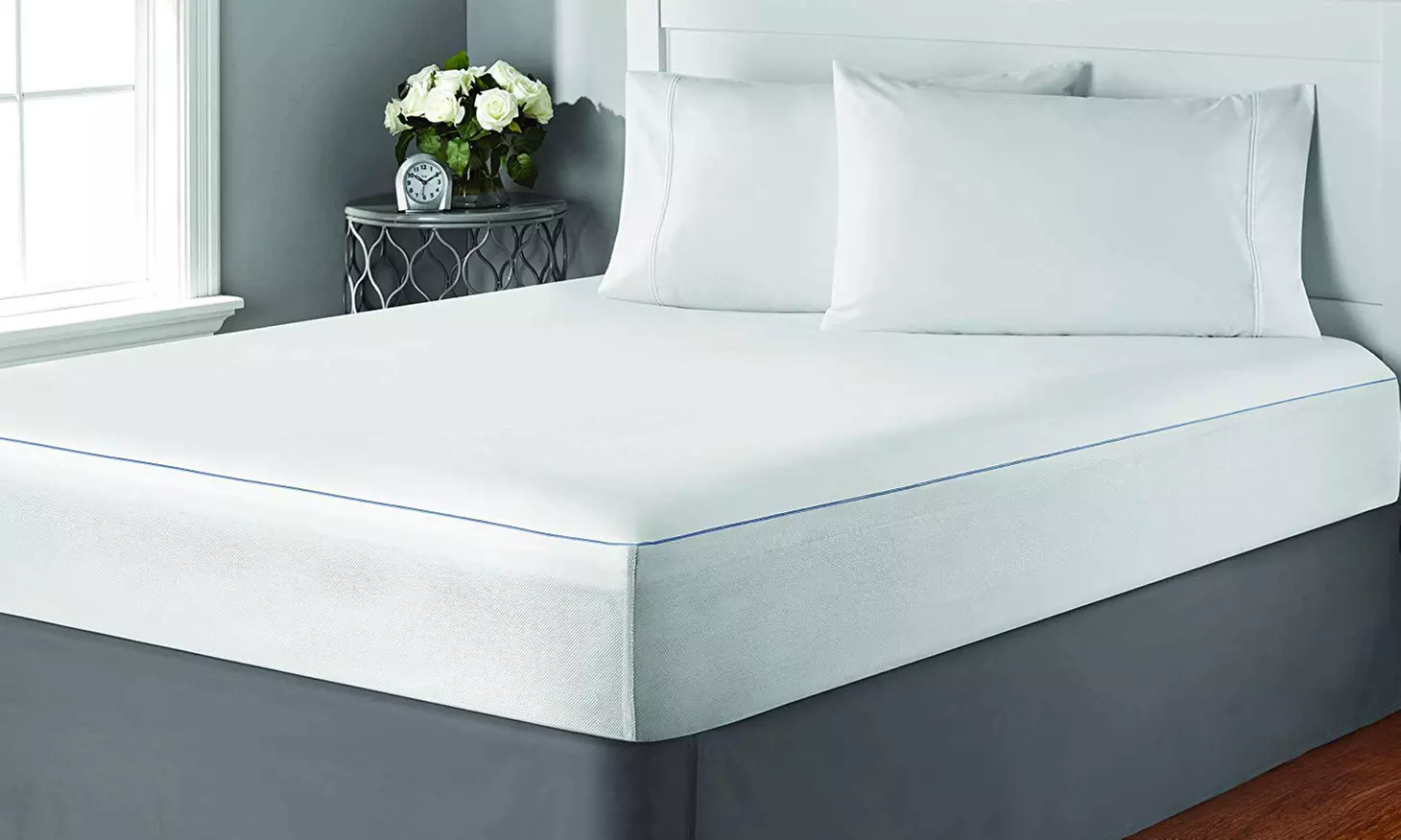 Hypoallergenic Mattress Protector - Primary Image