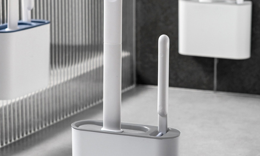 Image 7: One or Two Packs of Wall-Mounted Toilet Cleaning Brush Kits