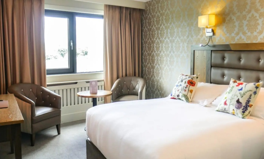 Image 22: ✈ 8-Day Ireland Vacation with Air from Great Value Vacations