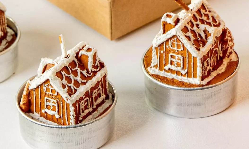 Set mit 18 3D-Weihnachts-Teelichtern – inklusive Geschenktasche