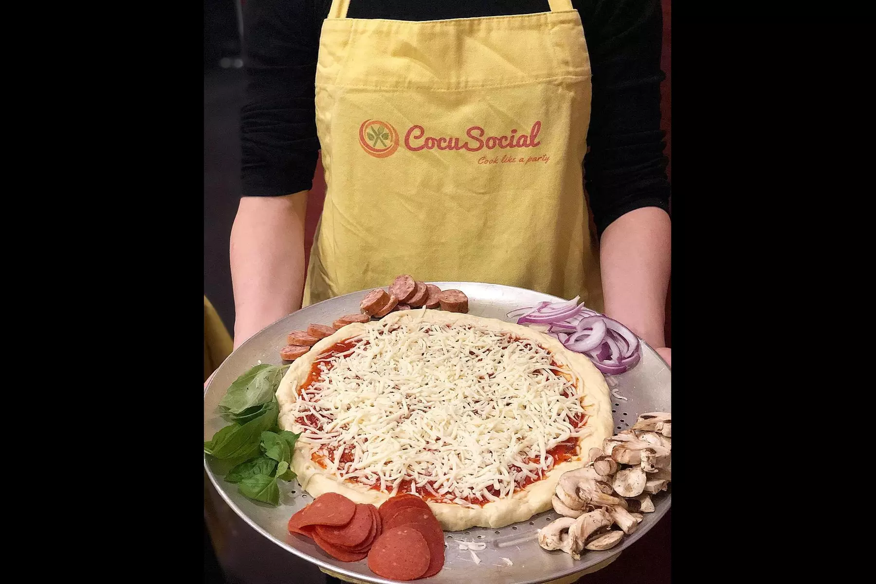 Up to 30% Off on Pizza Making Class at CocuSocial