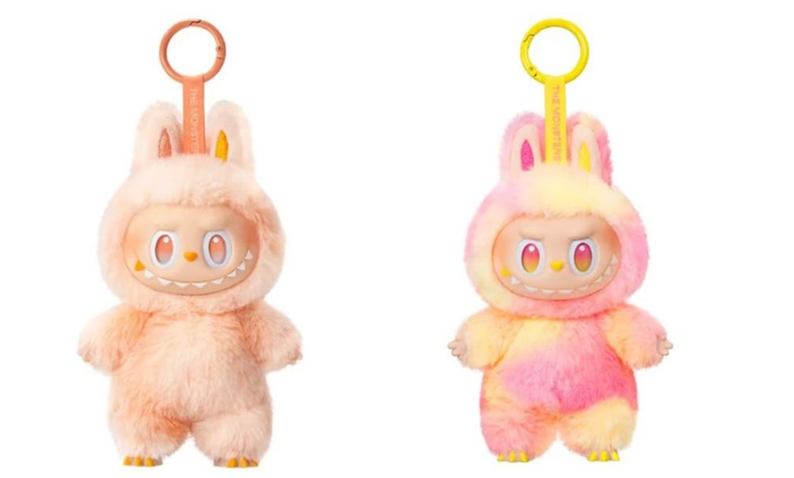 Image 27: 1 o 2 portachiavi con bambola di peluche ispirata ai Labubu