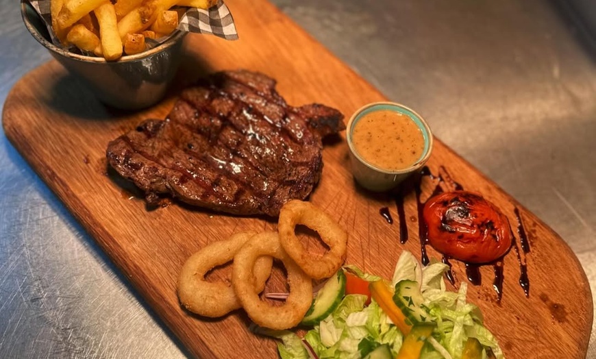 Image 11: Up to 38% Off on Mediterranean Cuisine at Se7en bar&restaurant