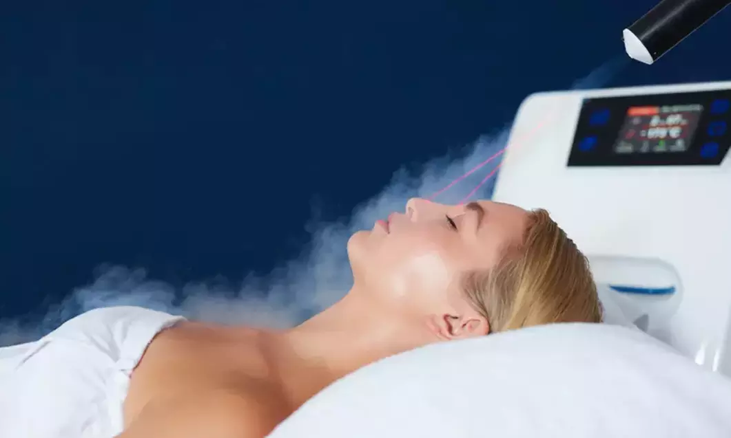 6 Min. Cryo-Facial-Anwendung für 1 Person (bis zu 50% sparen) - Primary Image