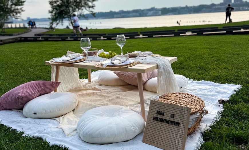 Image 1: Mini(Picnic for 2), Full Bloom /Bloom Bash(Picnic for 4-8 or 9+Guests)