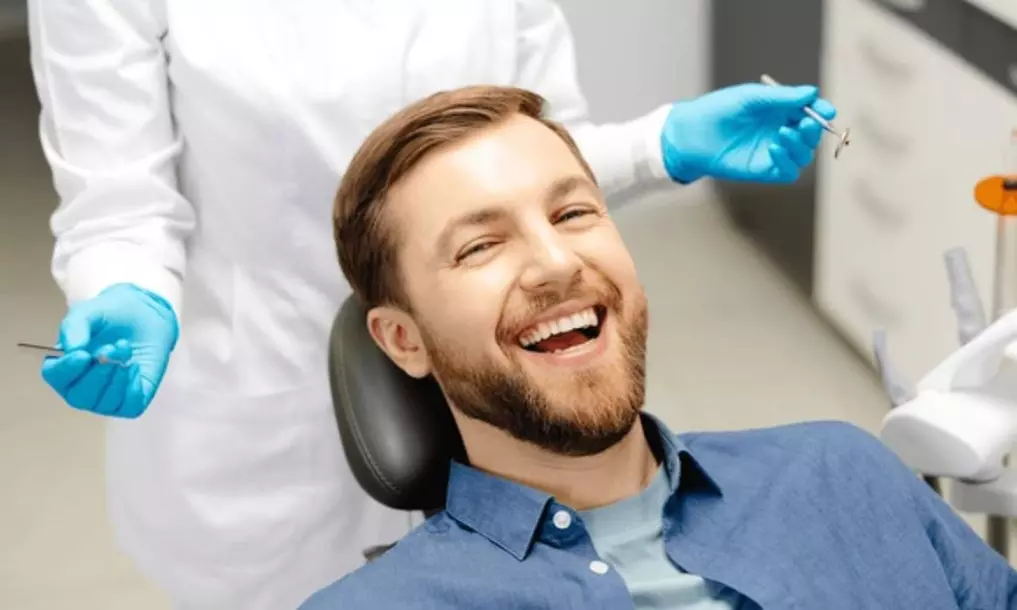 Get a Complete Dental Checkup with X-Rays and $100 Credit - 90% Off - Primary Image
