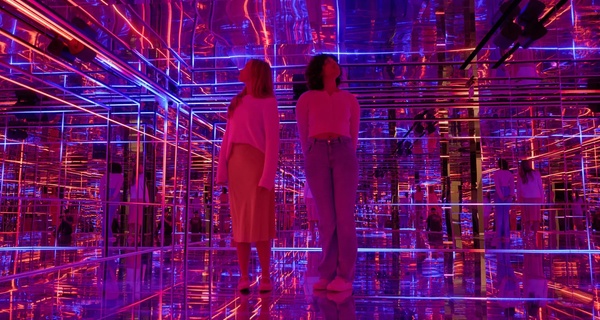 Visit Moco Museum London and Explore Modern Art