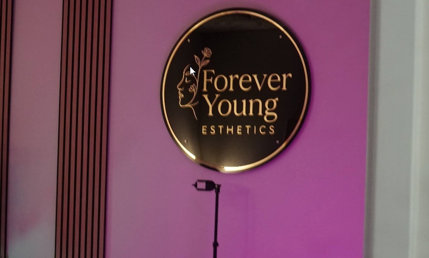 Image 6: Define Your Look with 1, 3, or 5 Eyebrow Wax, Shaping & Tint Sessions