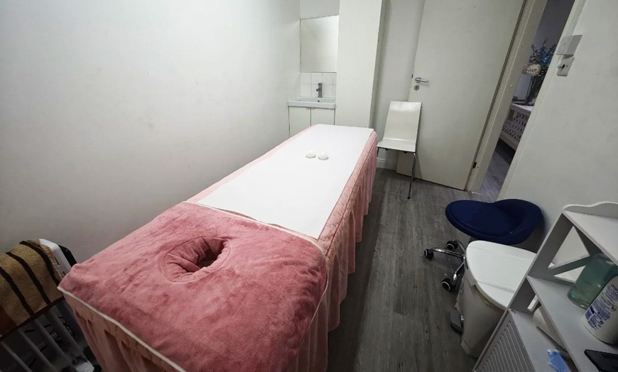 Image 4: Up to 35% Off on Massage - Deep Tissue at Craving Massage Limited