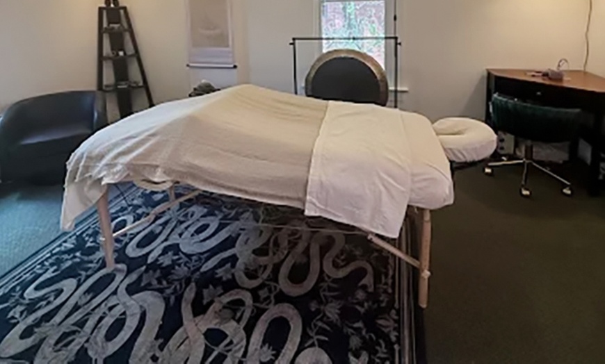 Image 1: Revitalizing Massage w/ 60 or 80 Min Deep Tissue Massage, Gong Healing