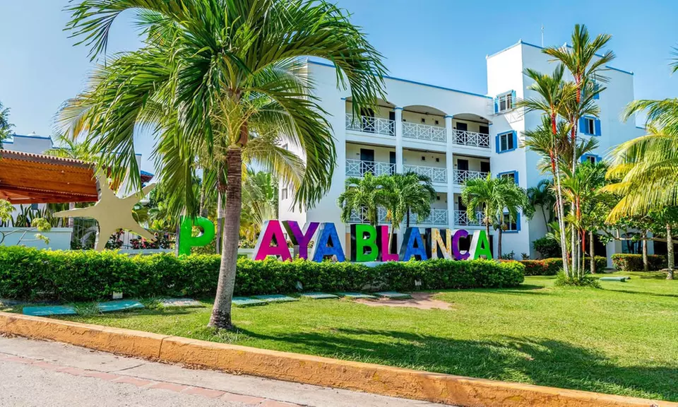 ✈5-Night Panama Vacation with Air & Hotels from Travel by Jen