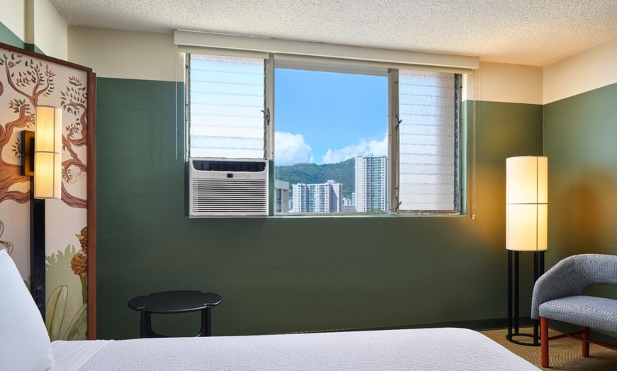 Image 8: Pagoda Hotel: Family-Friendly & Affordable - Book Now!