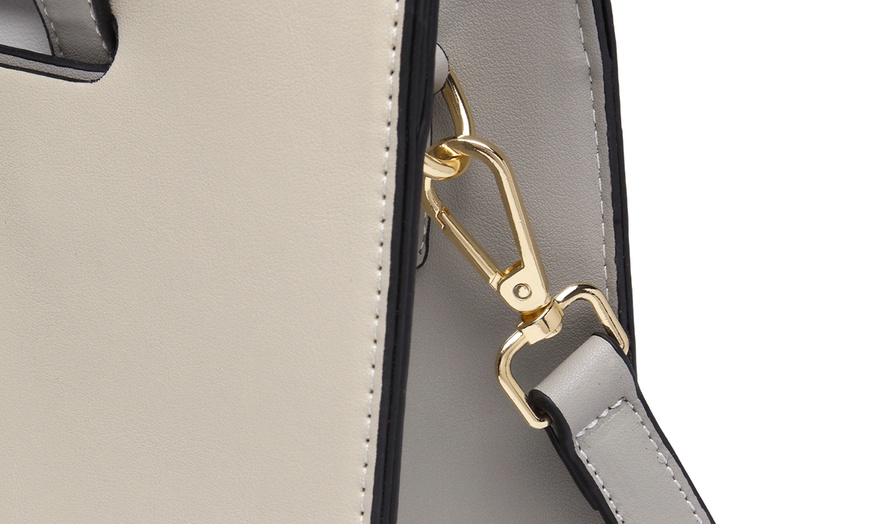 Image 8: Women PU Leather Classy Contrast Panel Shoulder Bag